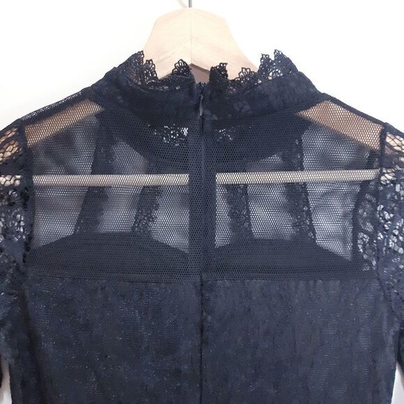 Black Lace Sweetheart Mock Neck Fit & Flare Dress - Picture 3 of 13